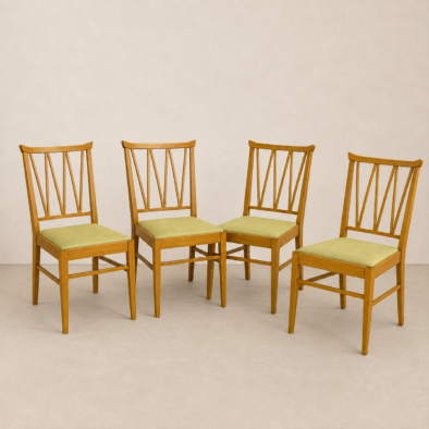 Set of 4 chairs